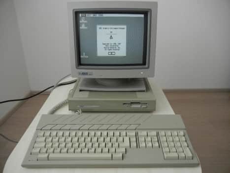 http://www.clous.cz/wp-content/gallery/Atari-MEGA-1/thumbs/thumbs_01.JPG