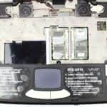 Pohled pod klávesnici - Sony Vaio PCG-QR10