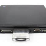 Zadní strana zavřený a úktyt pro HDD - IBM ThinkPad 390X