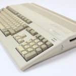 Commodore Amiga 500 - Pravá strana