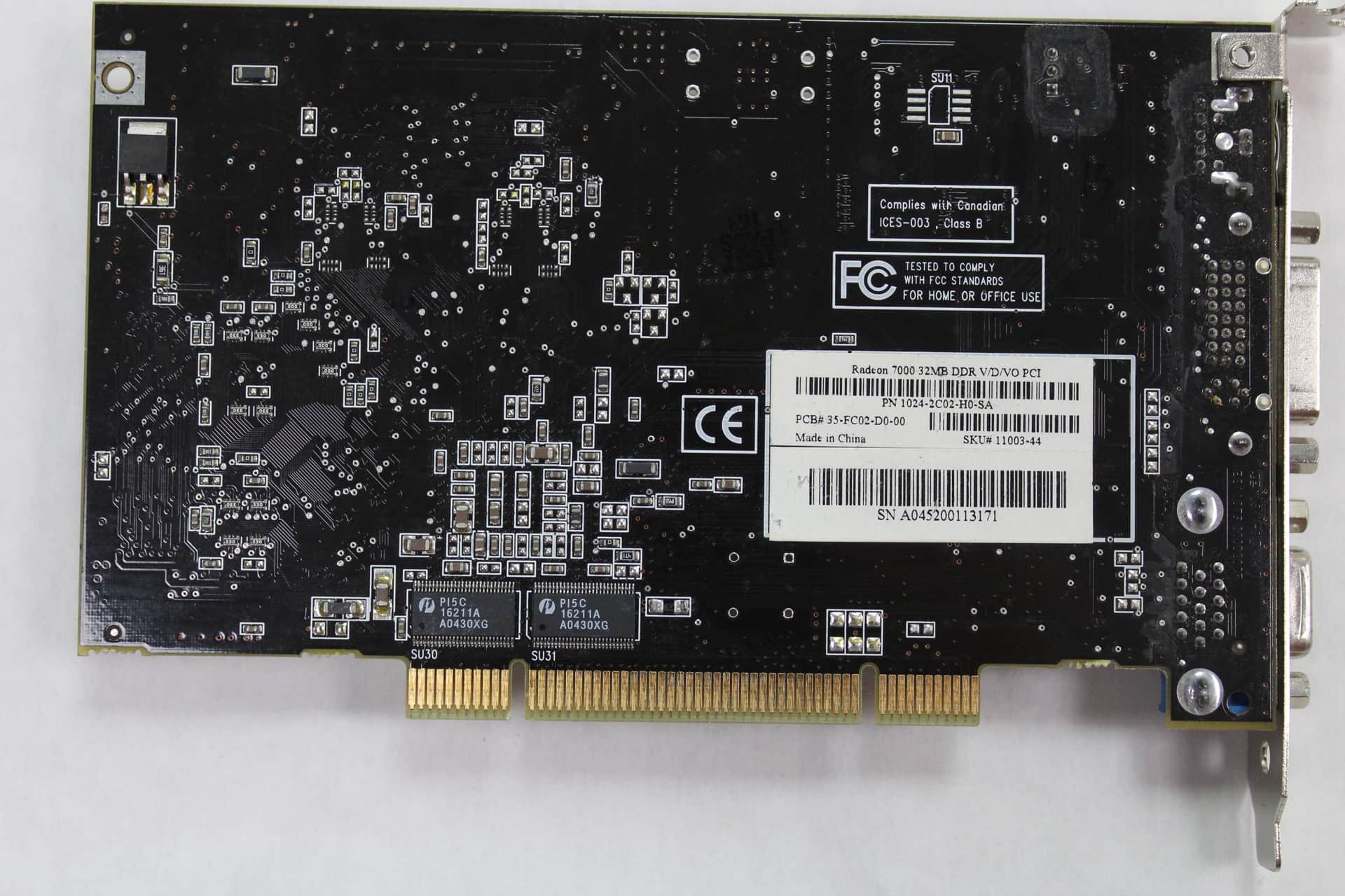 ATI Radeon 7000 PCI