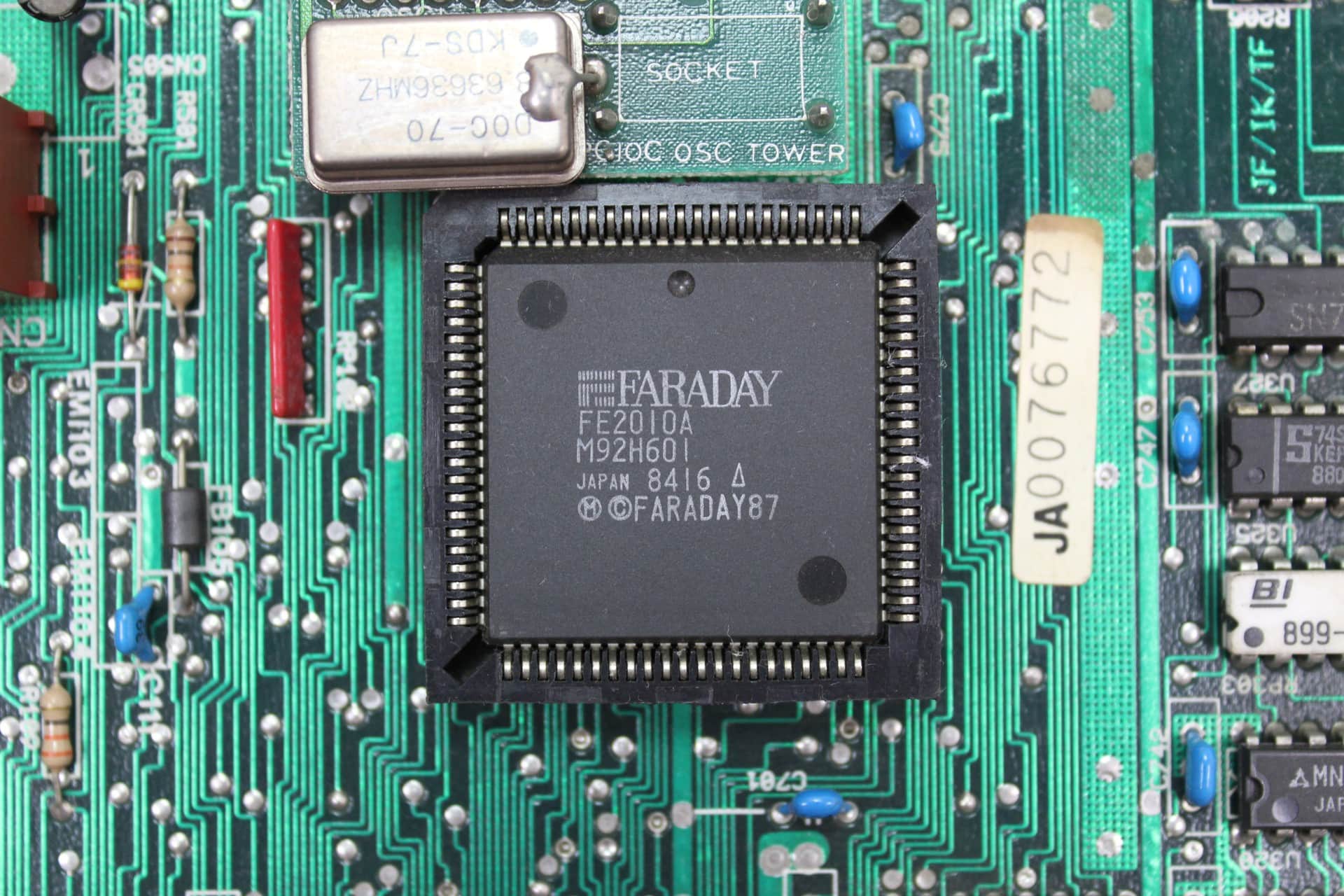 Commodore PC 20-III - chipset