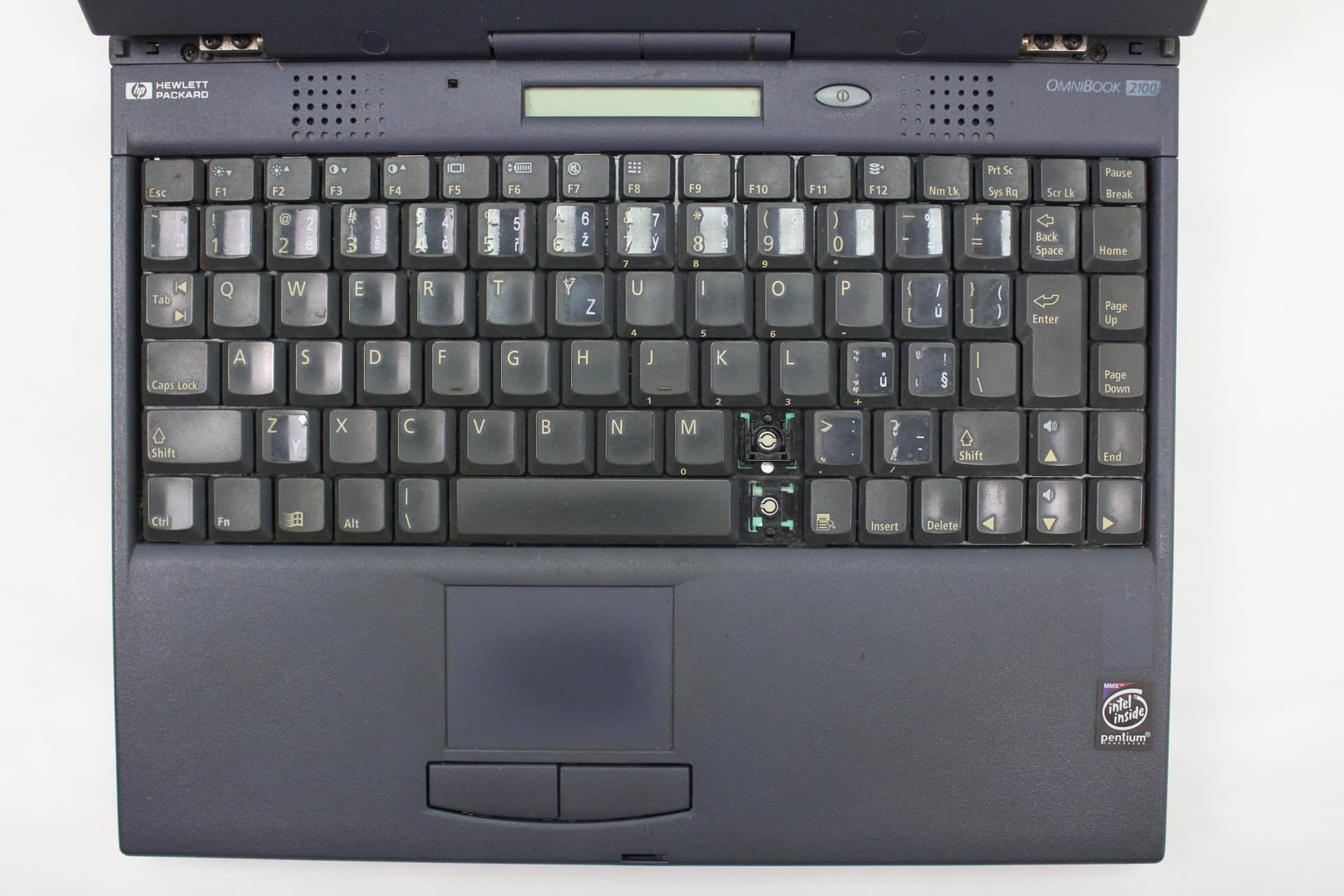 Hewlett Packard OmniBook 2100 - Rozložení klávesnice