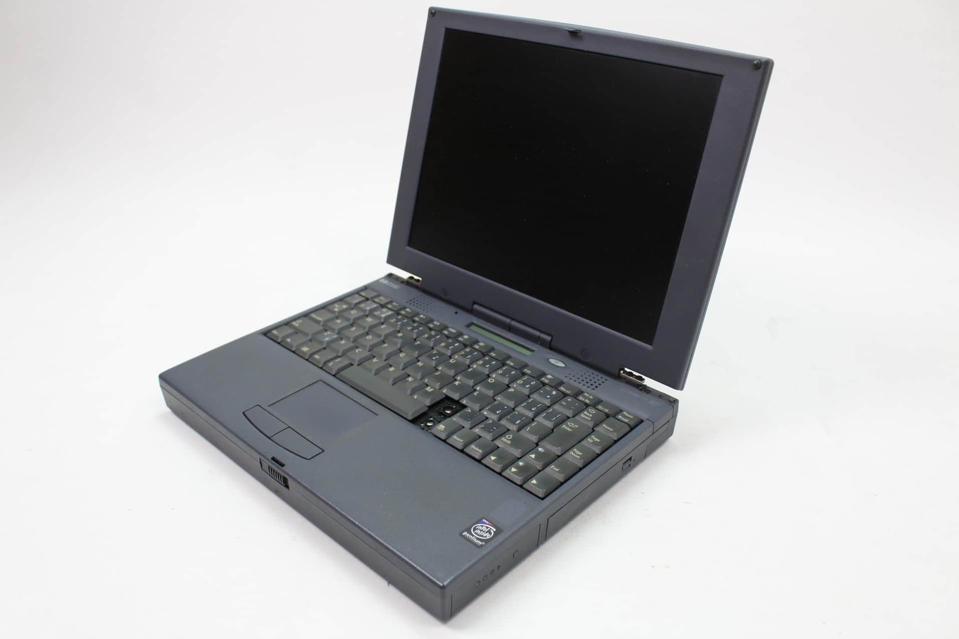 Hewlett Packard OmniBook 2100 - Otevřený zprava