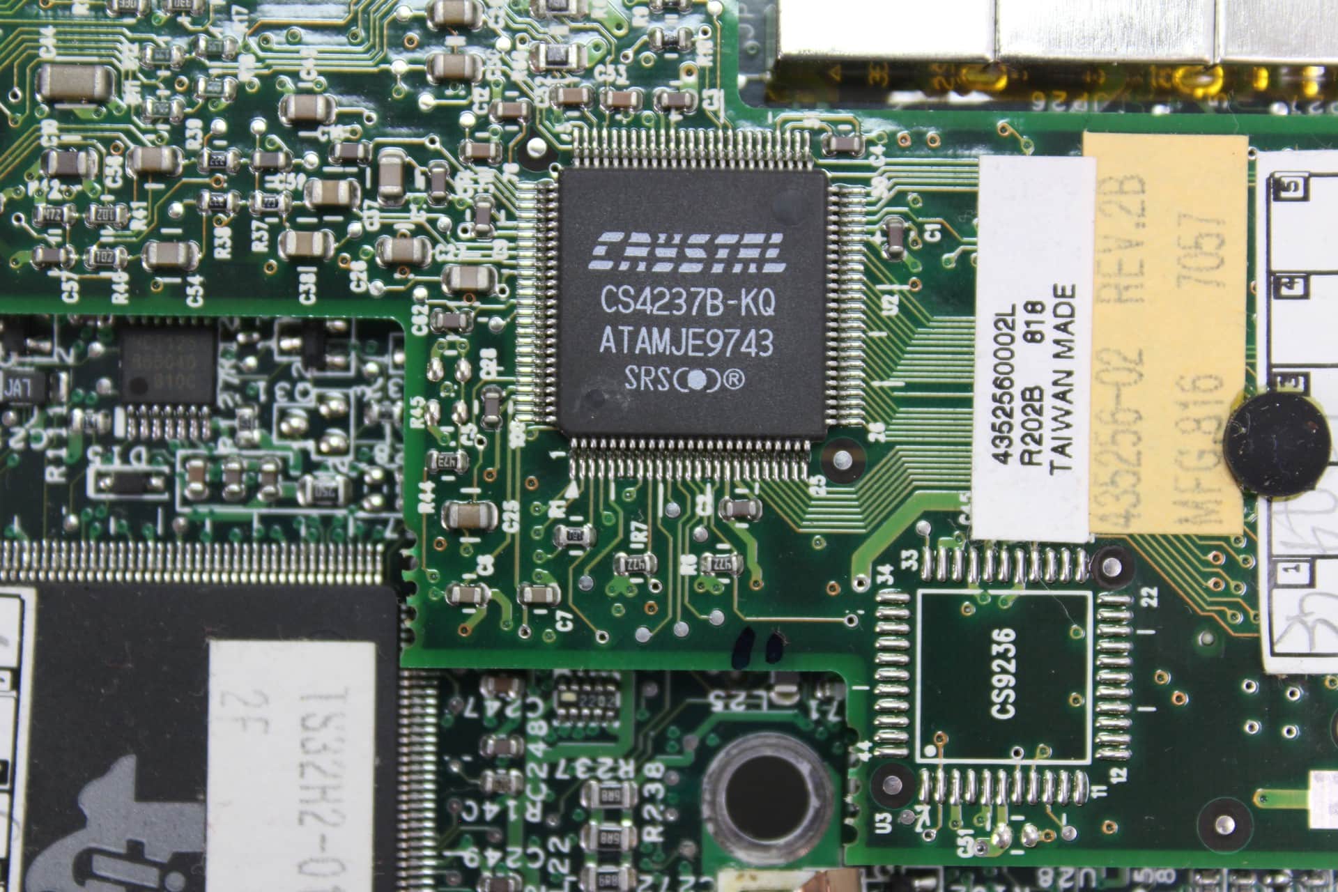 Hewlett Packard OmniBook 2100 - Zvukový čip