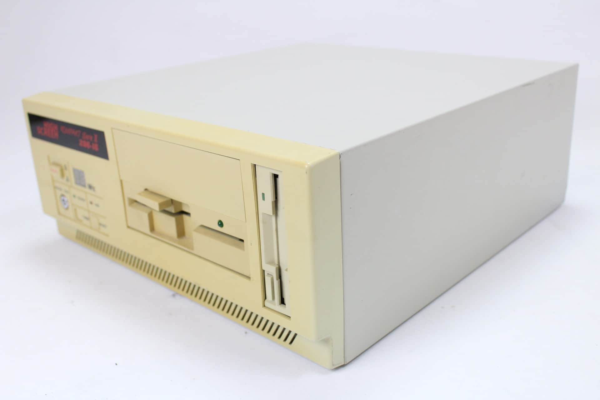 Highscreen Kompakt Serie-III 286 16MHz - Z pravé strany