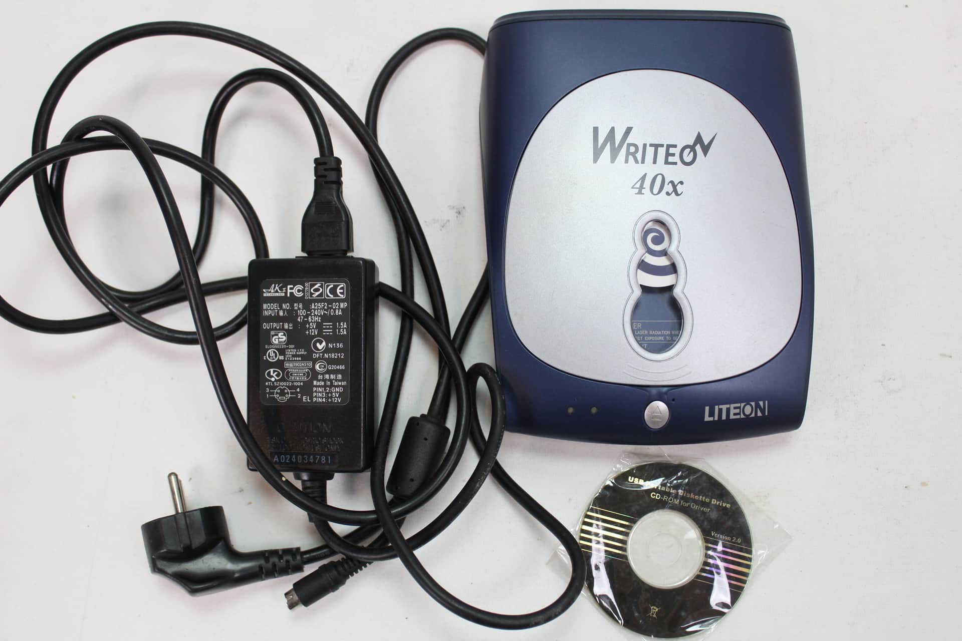 LiteOn LXR-40122C - USB