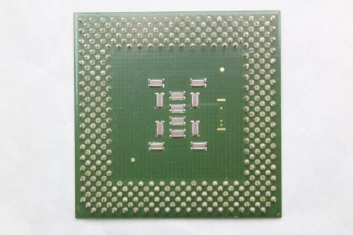 Intel Celeron 667MHz