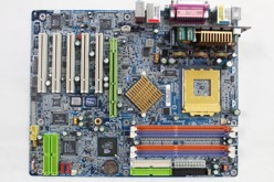 Gigabyte GA-7NNXP